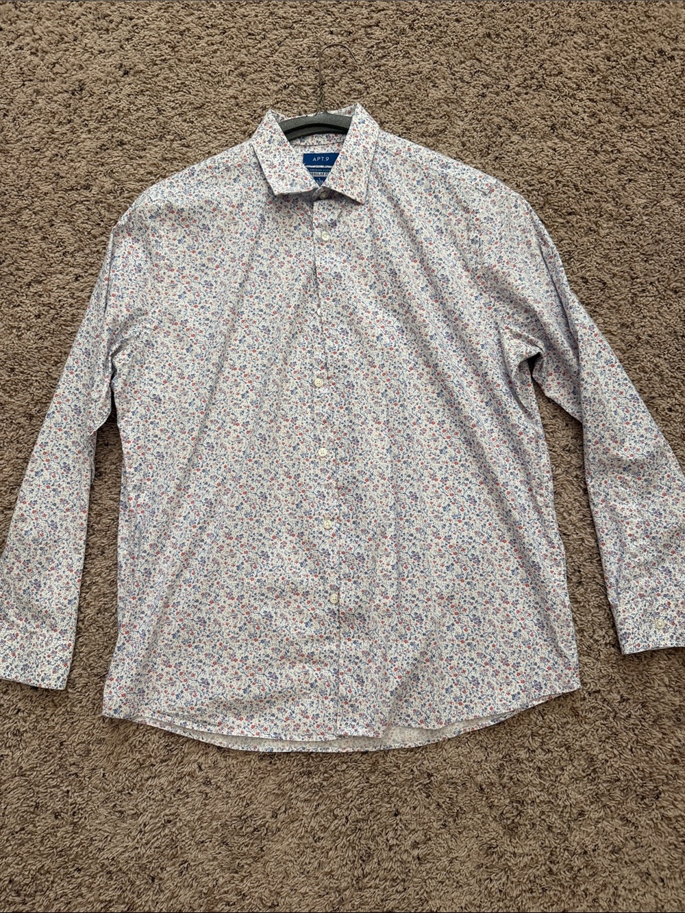 Apt. 9 White Button-Up Shirt with Blue and Red Micro Floral Print